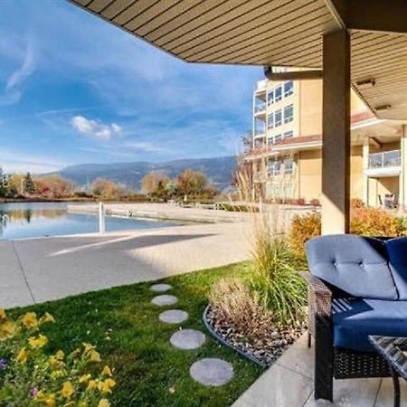 Tranquil Waterfront Condo Kelowna Exterior foto